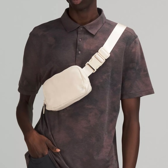 Lululemon Everywhere Belt Bag White Opal NWT ORIGINAL EBB - Picture 9 of 11